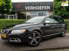 Volvo V70 - 2.0T R-Edition - AUTOMAAT - STOEL VERW - ZWART LEER - XENON - TREKHAAK - VOL ONDERHOUDEN