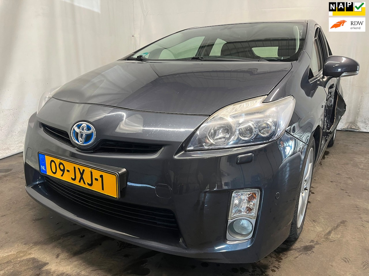 Toyota Prius - 1.8 Dynamic - Schade - AutoWereld.nl