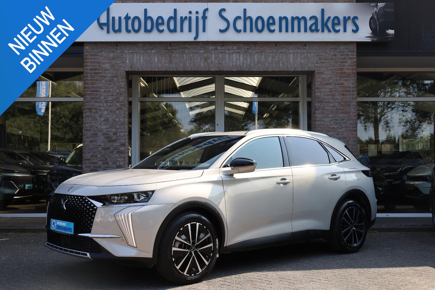 DS 7 Crossback - E-Tense 4x4 Opera PANO LEER+MEMORY RUIT+STOELVERWARMING 360-CAMERA ZWARTE-HEMEL 19"LMV STU - AutoWereld.nl