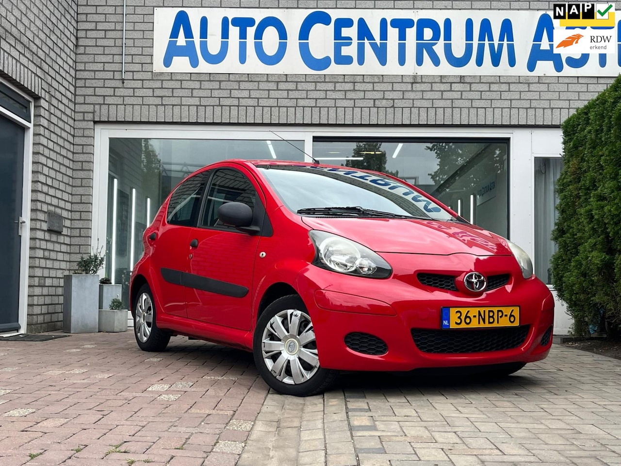 Toyota Aygo - 1.0-12V Comfort 5 Deurs airco - AutoWereld.nl