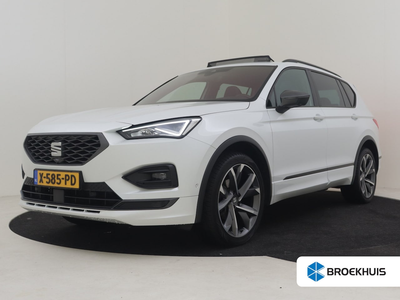 SEAT Tarraco - 1.5 TSI FR Business Intense 7p.150PK DSG/AUTO | 7 zitter | Elect Panorama-dak | Trekhaak u - AutoWereld.nl