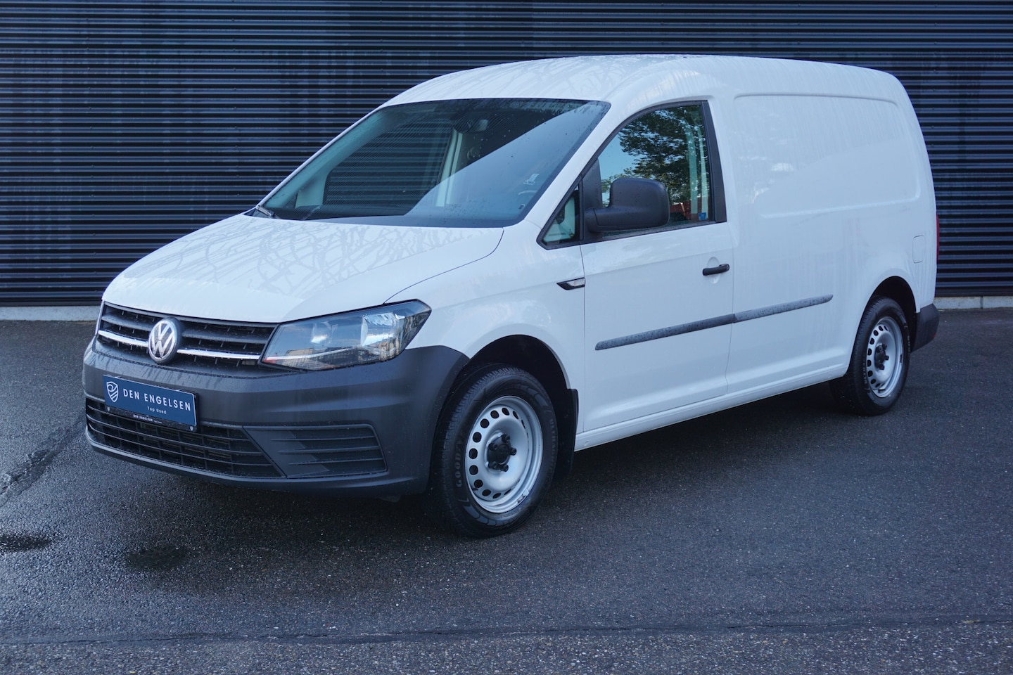 Volkswagen Caddy Maxi - 102pk L2H1 Trekhaak Airco Cruise control Stoelverwarming Parkeersensoren - AutoWereld.nl