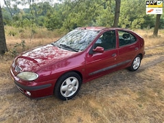 Renault Mégane - 1.6-16V Expression APK 30-07-2027