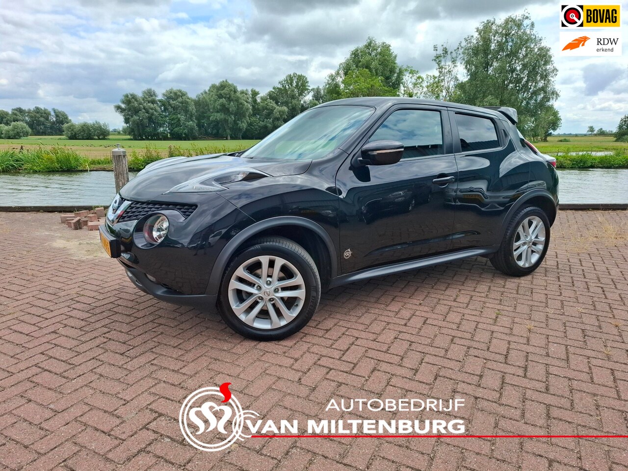 Nissan Juke - 1.6 N-Connecta Clima Navi Camera Trekhaak - AutoWereld.nl