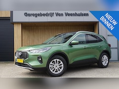 Ford Kuga - 2.5 PHEV 242Pk Titanium Pano Elek trekhaak Keyless *NL auto* stuurverw 360 Camera Cruise L