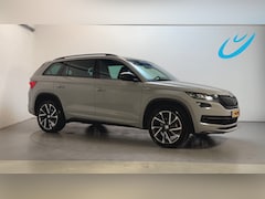 Skoda Kodiaq - 1.5 TSI 150pk DSG Sportline Business 7p. Navigatie Sfeerverlichting Trekhaak Stoelverwarmi
