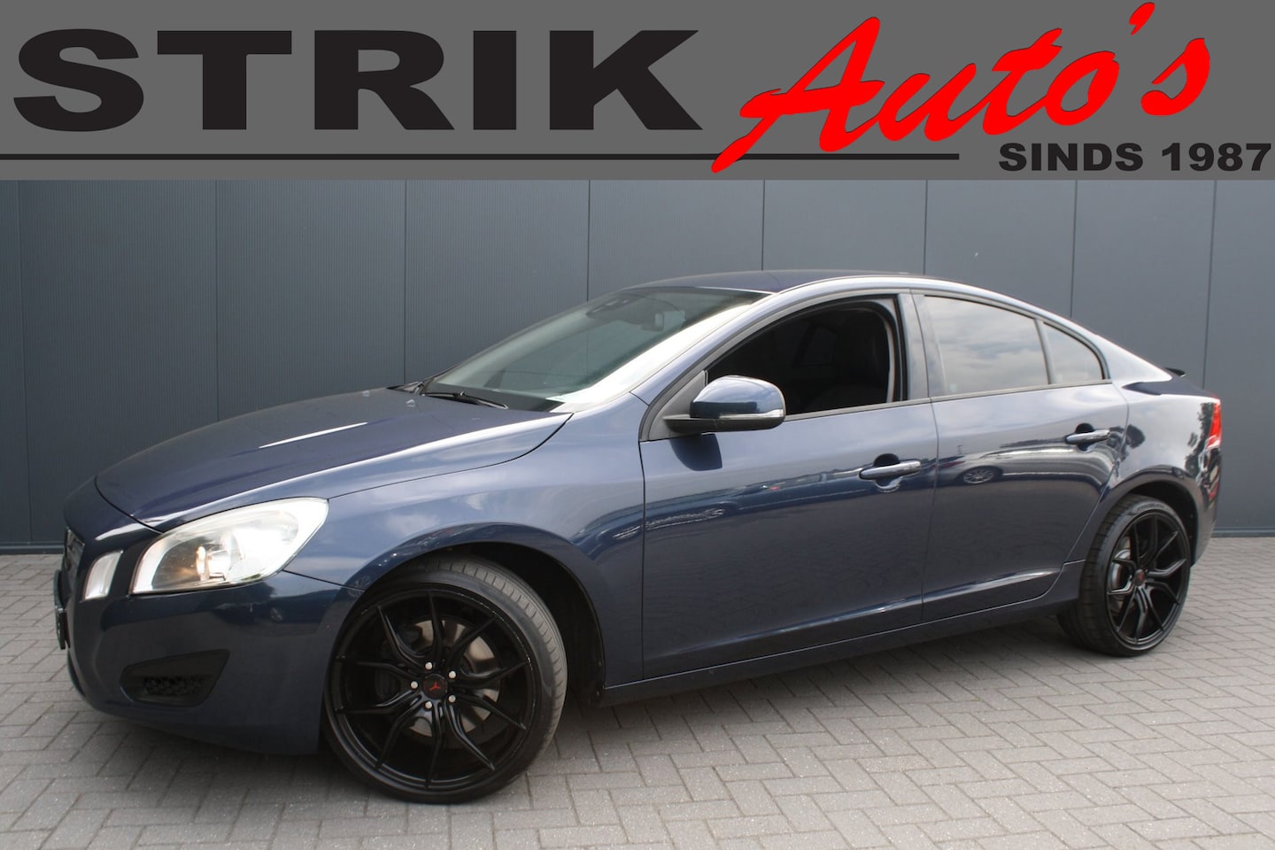 Volvo S60 - 2.0T Intro Edition -NAVIGATIE - TREKHAAK - AIRCO - AutoWereld.nl