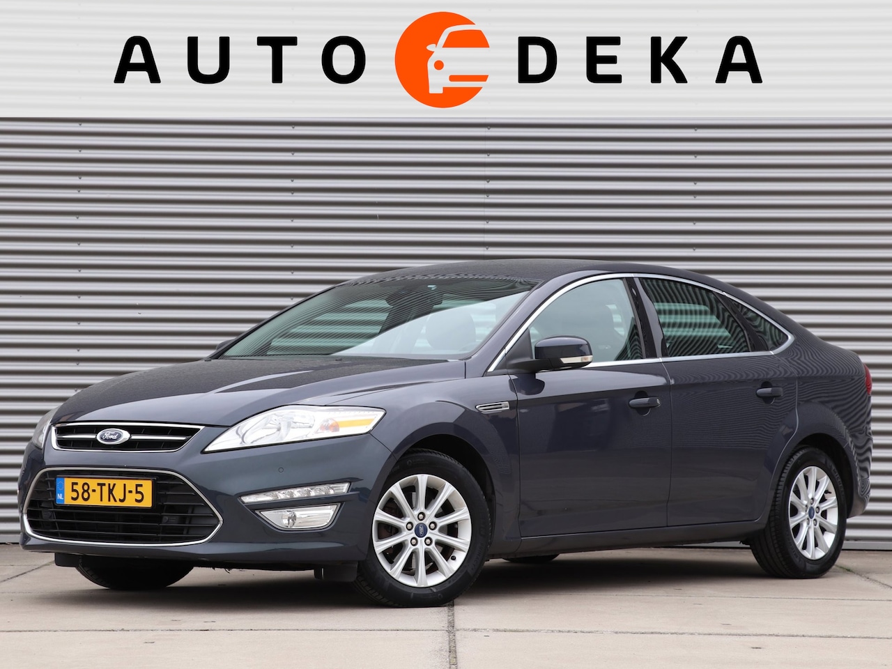 Ford Mondeo - 1.6 EcoBoost Titanium *Dealeronderh.*Navigatie*Trekhaak* - AutoWereld.nl