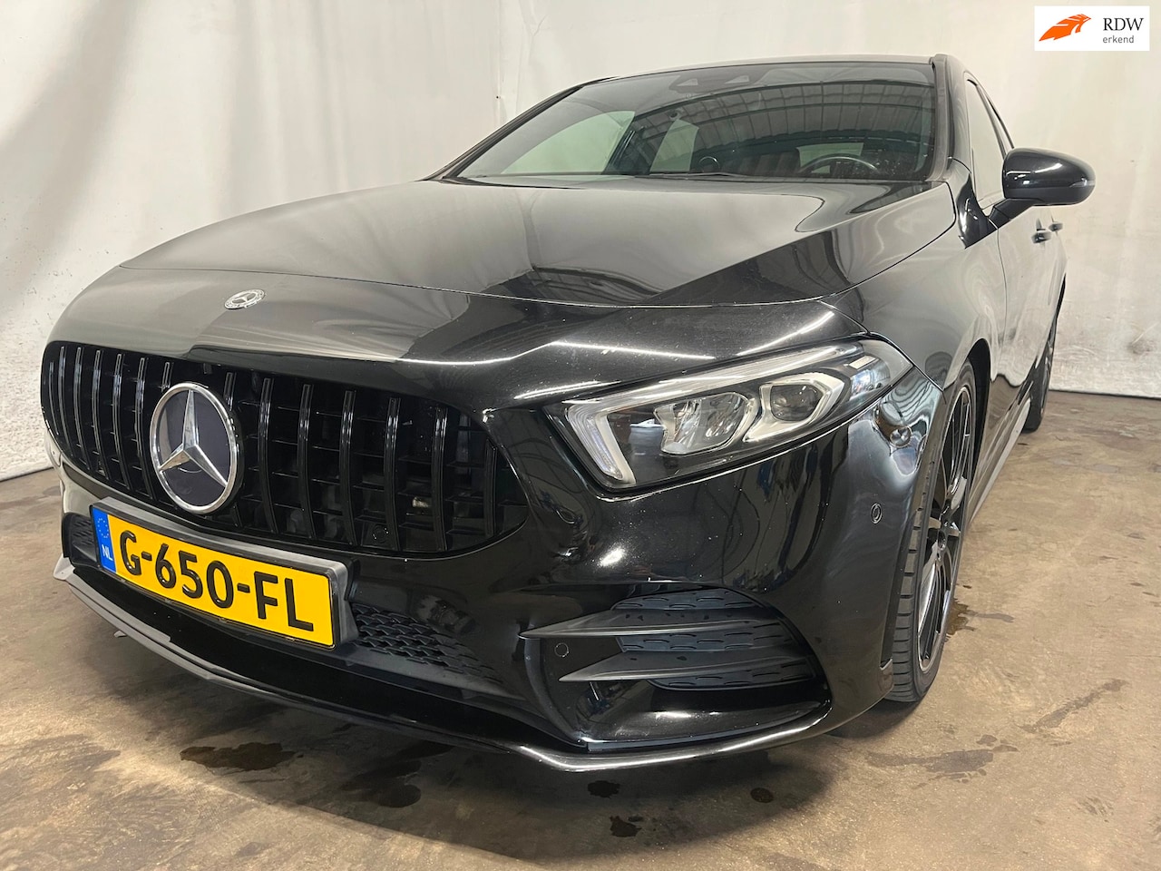 Mercedes-Benz A-klasse - 180 Premium Plus - Schade - WOK - AutoWereld.nl