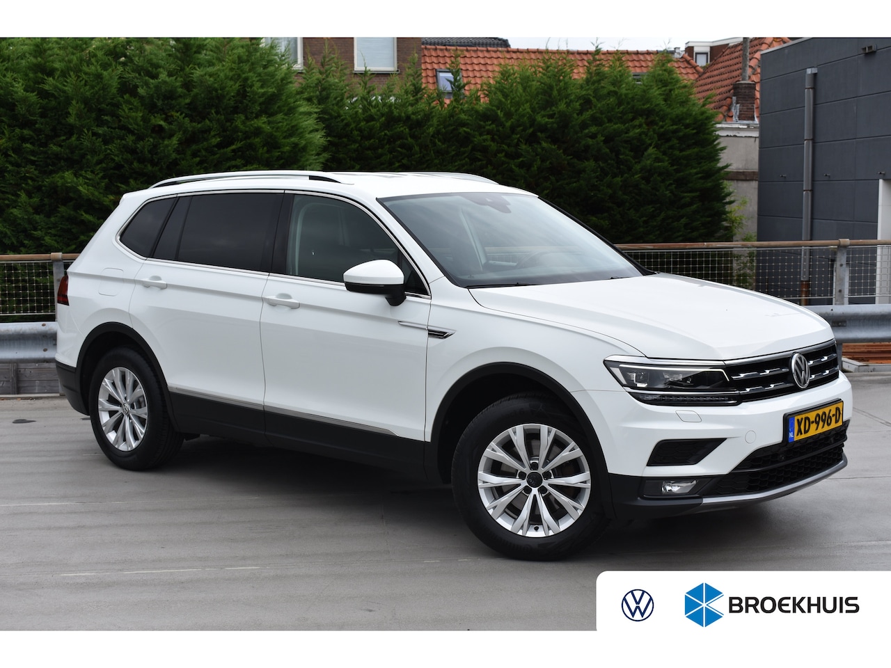 Volkswagen Tiguan Allspace - 1.4 TSI 150PK Comfortline | TREKHAAK | STOELVERW. | CAMERA | NAVIGATIE | ADAPT. CRUISE | F - AutoWereld.nl