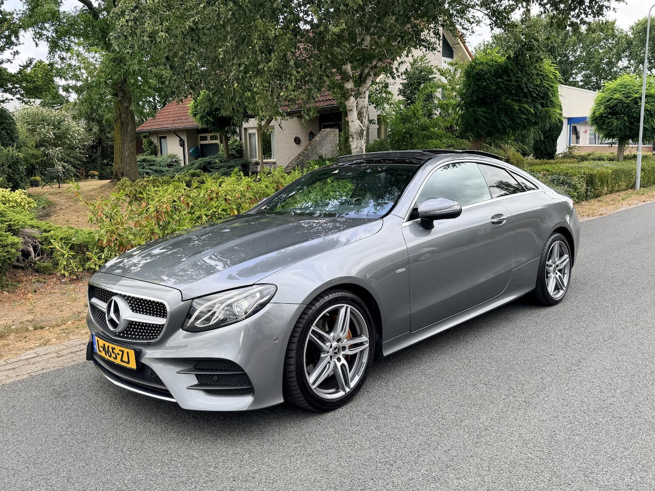 Mercedes-Benz E-klasse Coupé - 200 AMG Automaat 197PK Pano•Nappa-Leder - AutoWereld.nl