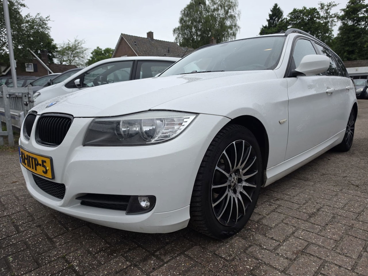 BMW 3-serie Touring - 316i Business Line lager hoorbaar - AutoWereld.nl