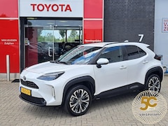 Toyota Yaris Cross - 1.5 Hybrid Executive STOEL/STUURIELVERWARMING CRUISE CONTROL TEL. DRAADLOOS LADEN