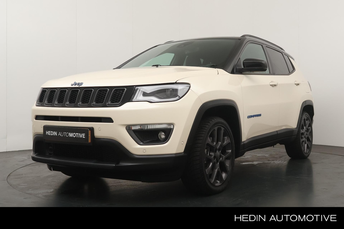 Jeep Compass - 4xe 240PK Plug-in Hybrid Electric S | Leder | Elektrische Stoelen | Stoelverwarming+Ventil - AutoWereld.nl