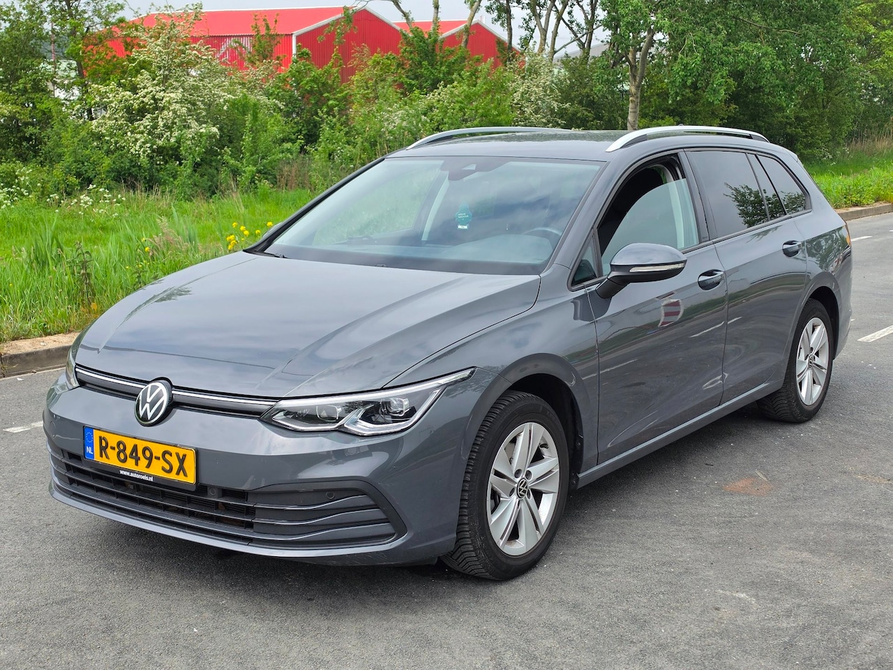 Volkswagen Golf Variant - 1.0 eTSI Life Business / AUTOMAAT / AIRCO - AutoWereld.nl