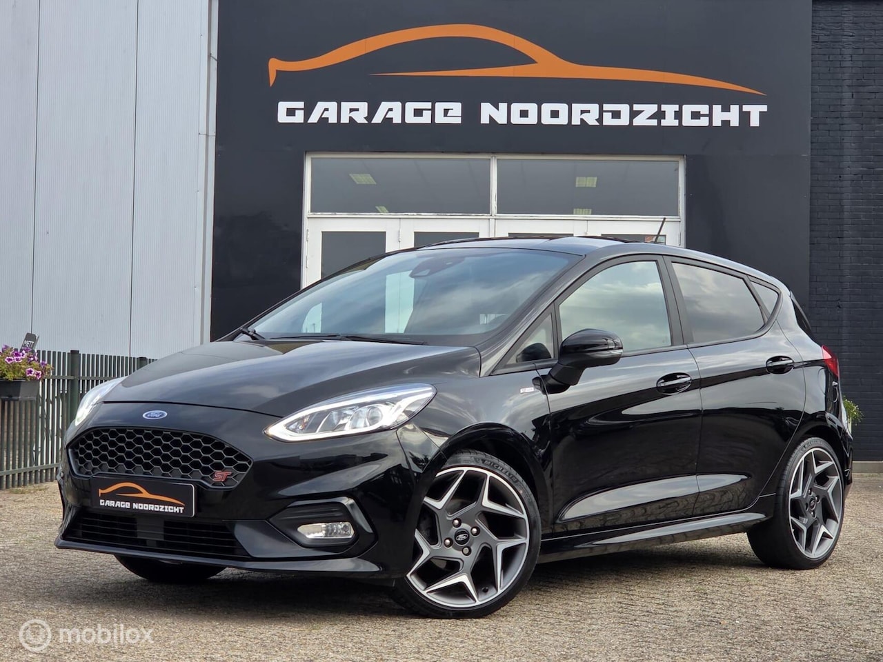 Ford Fiesta - 1.0 EcoBoost ST-Line 1.0 EcoBoost ST-Line - AutoWereld.nl