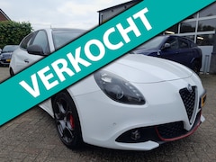 Alfa Romeo Giulietta - 1.4 Turbo Super - Panorama dak - Navigatie - Automaat
