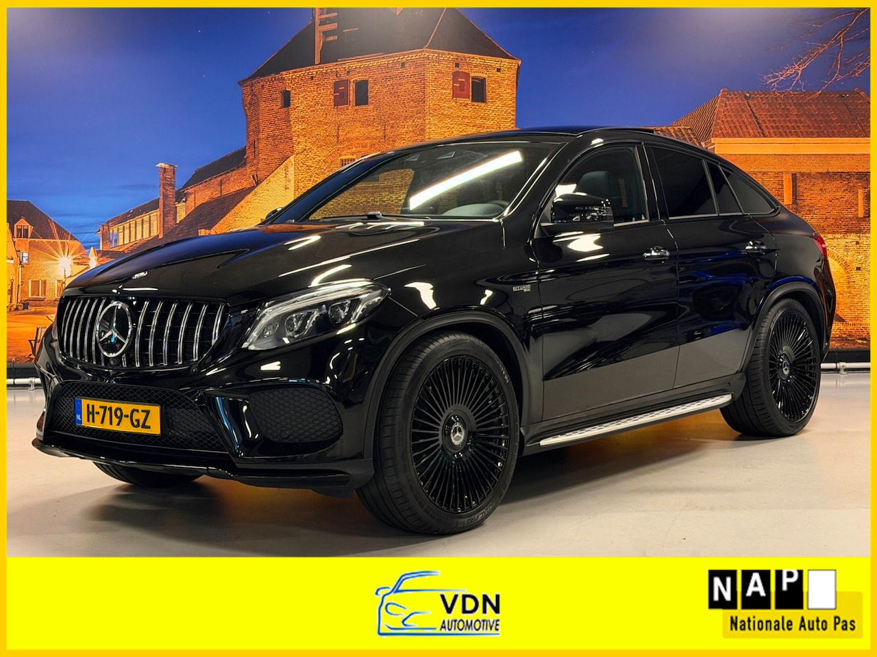Mercedes-Benz AMG GLE - 43 4Matic Aut Panodak Leer H/K - AutoWereld.nl