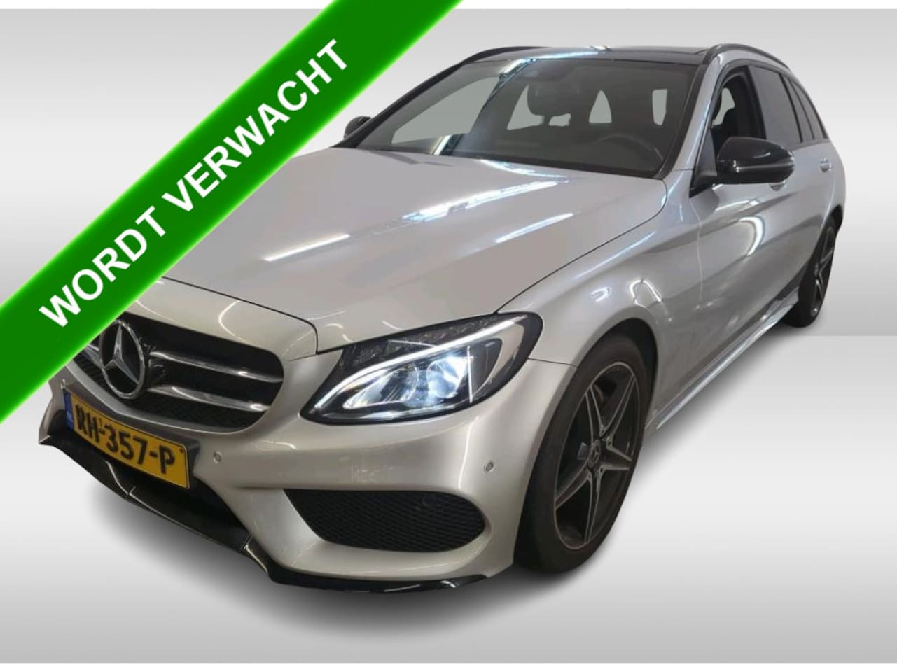Mercedes-Benz C-klasse Estate - 160 Amg Line / Panoramadak / Nightpakket / Leder / Pdc.+Camera / Airco-ecc. - AutoWereld.nl