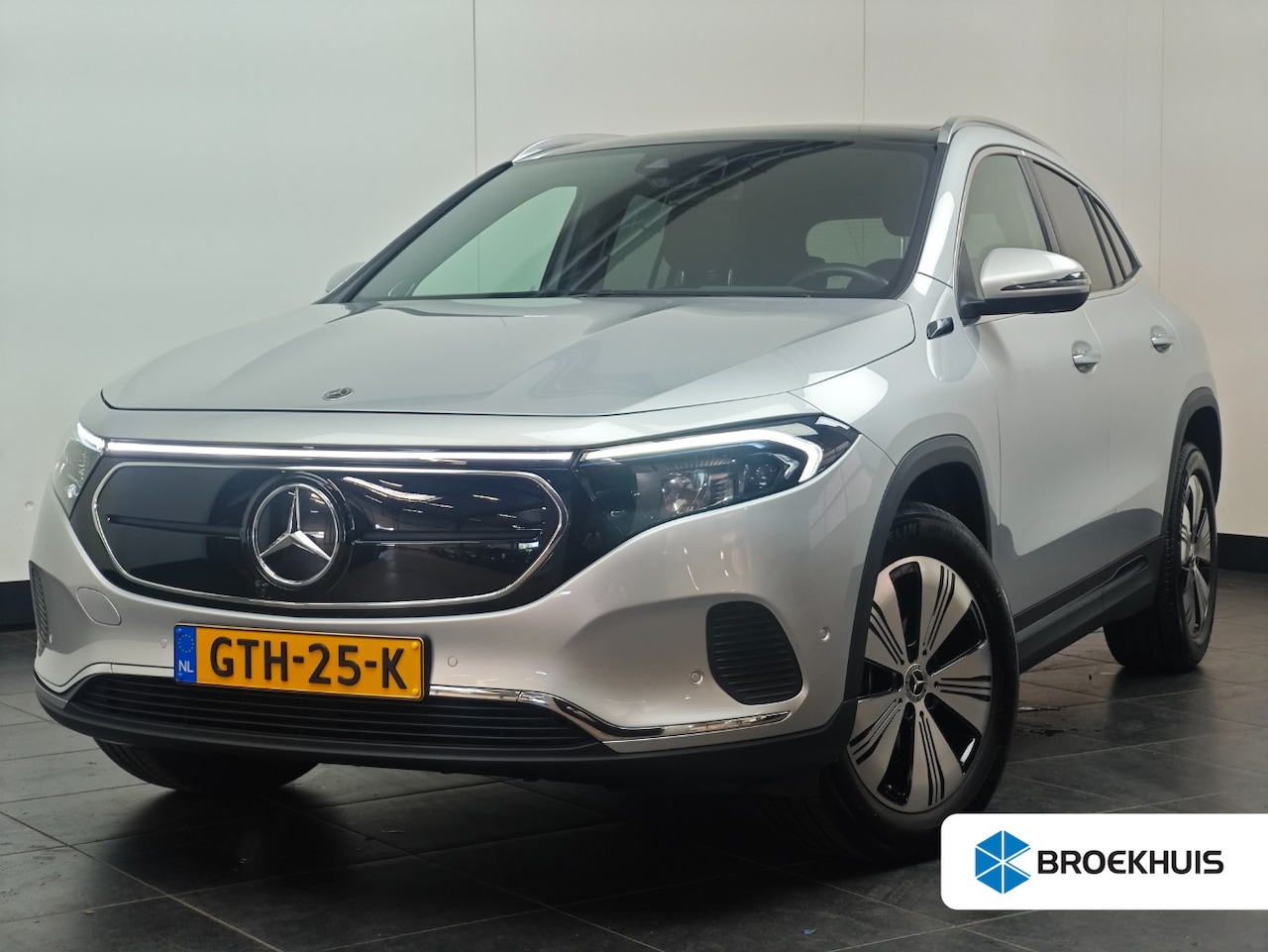Mercedes-Benz EQA - 67 kWh 250 190pk Edition | Panoramadak | Bestuurdersstoel Geheugen | Burmeister | Head-Up - AutoWereld.nl