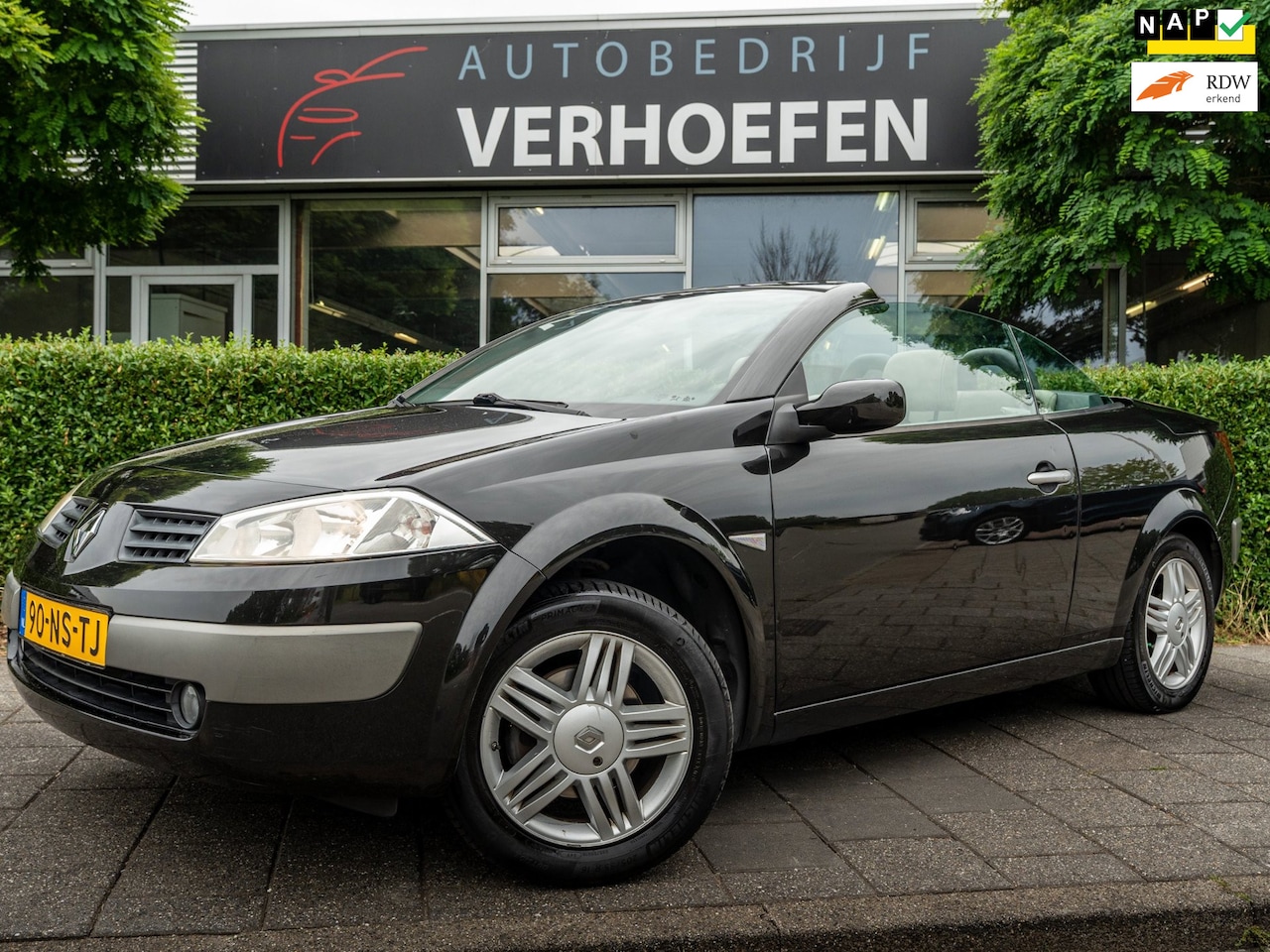 Renault Mégane coupé cabriolet - 2.0-16V Privilège Luxe - CABRIO - AUTOMAAT - APPLE CARPLAY - CRUISE CONTR - ORG NL ! - AutoWereld.nl