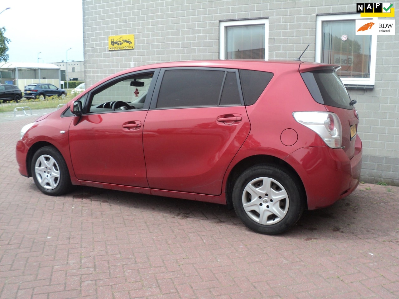 Toyota Verso - 2.0 D-4D-F Comfort bj 2010 - AutoWereld.nl