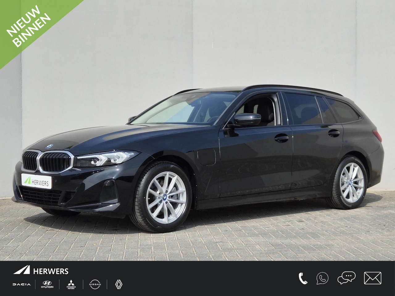 BMW 3-serie Touring - 330e / SOH 95% / Dealer onderhouden / 1.500 kg Elektr. trekhaak / EAER 60 km / Apple Carpl - AutoWereld.nl