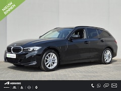 BMW 3-serie Touring - 330e / SOH 95% / Dealer onderhouden / 1.500 kg Elektr. trekhaak / EAER 60 km / Apple Carpl