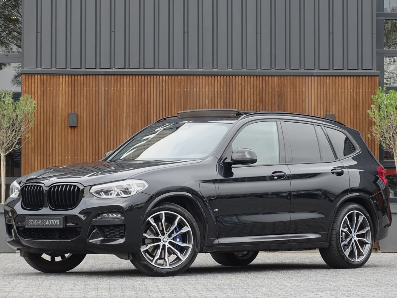 BMW X3 - 30e 292PK X-Drive M-Sport / pano / head-up / BTW - AutoWereld.nl