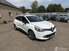 Renault Clio - 0.9 TCe Night&Day REST BPM €350,