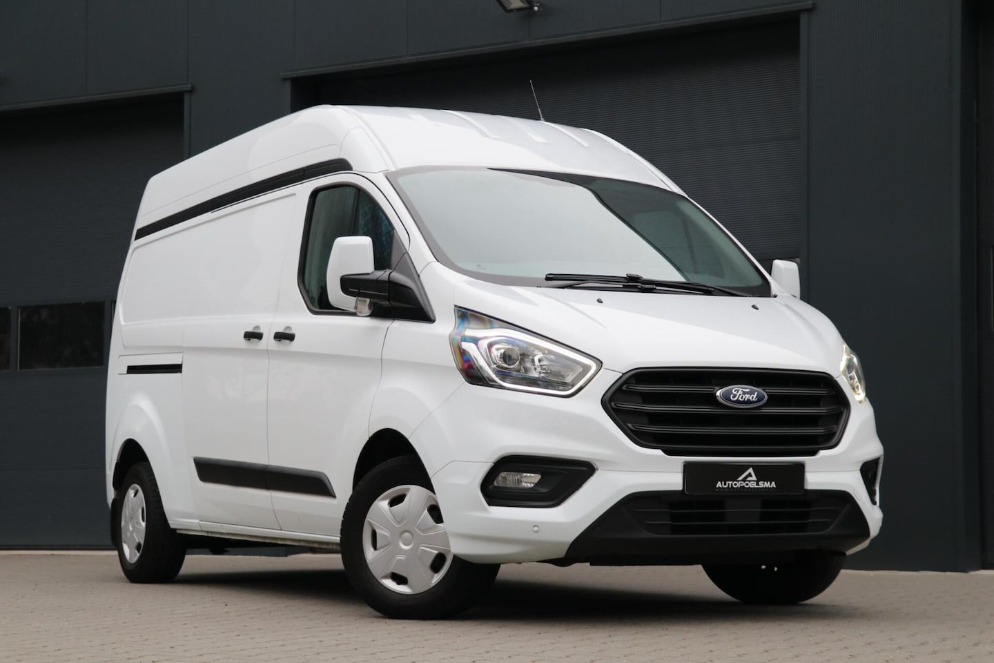 Ford Transit Custom - 300 2.0 TDCI L2H2 Trend PDC 166446KM - AutoWereld.nl