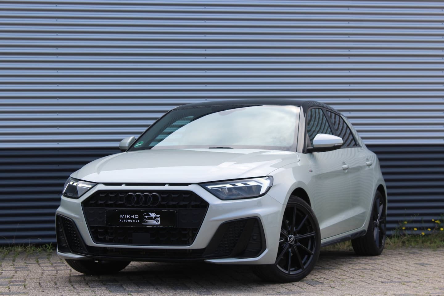 Audi A1 Sportback - 35 TFSI 2x S-Line | Edition one | Matrix | Sfeerverlichting | Keyless | Apple carplay | La - AutoWereld.nl