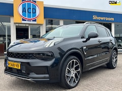 Lynk & Co 01 - 1.5 261pk PHEV 7DCTH | Black Edition | Orig.NL | PanoramaDak | 360 graden Camera | Carplay
