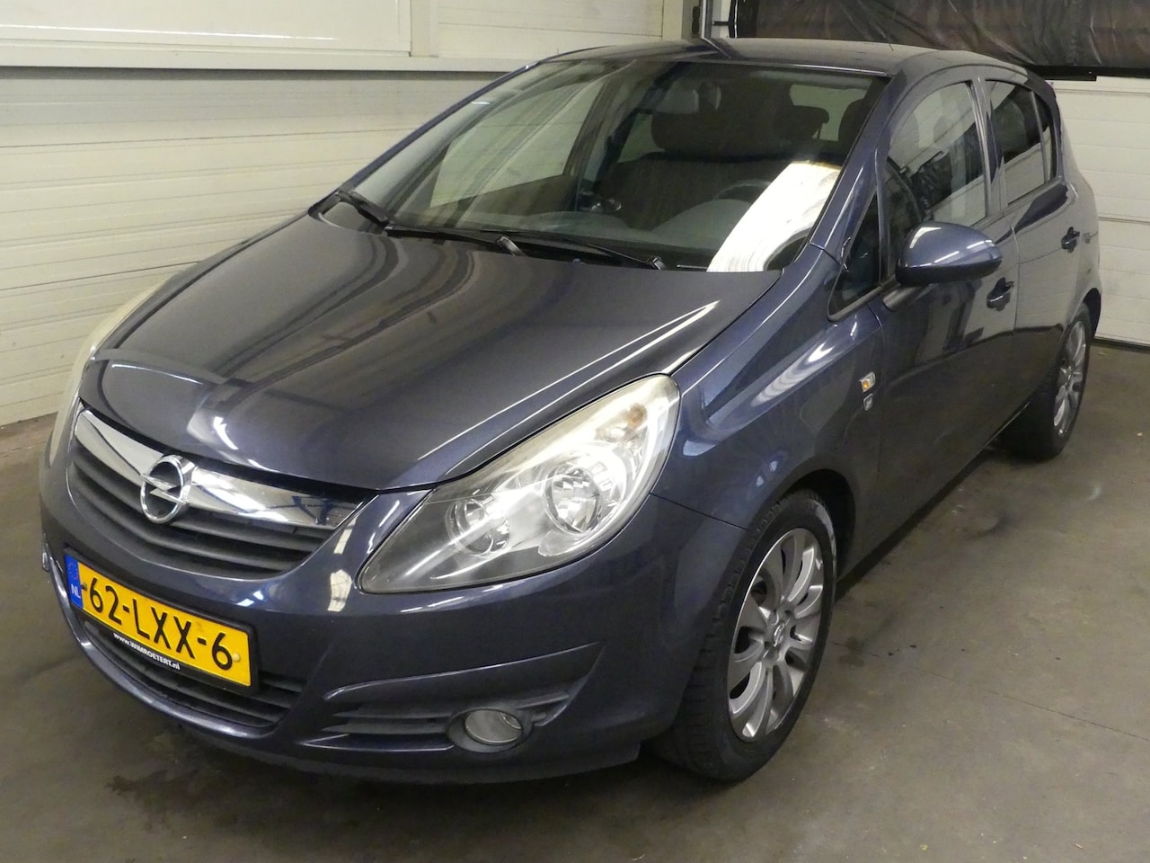 Opel Corsa - 1.4-16V '111' Edition - Airco - Mooie Auto - AutoWereld.nl