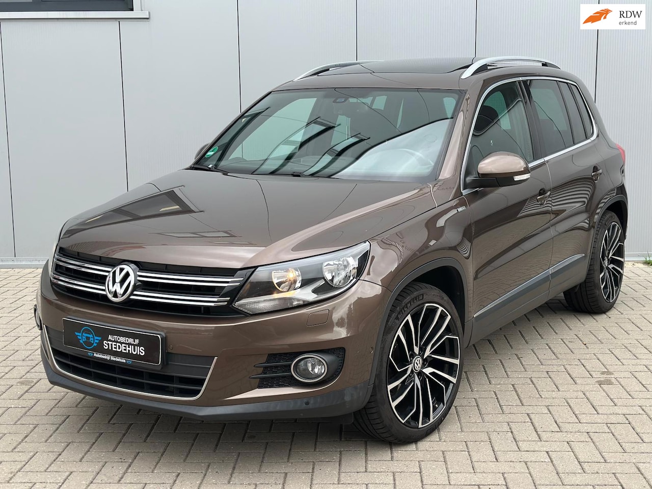 Volkswagen Tiguan - 1.4 TSI LIFE Edition - AutoWereld.nl