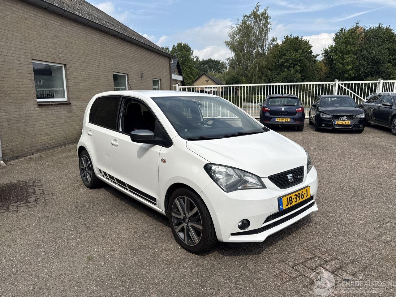 SEAT Mii - 1.0 FR Connect REST BPM €250,-!!! - AutoWereld.nl