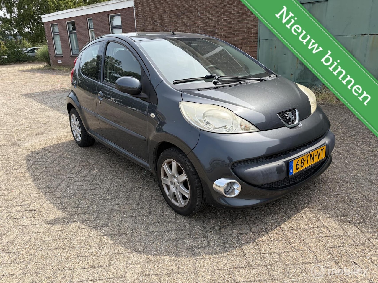 Peugeot 107 - 1.0-12V XS 1.0-12V XS - AutoWereld.nl