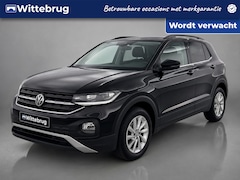Volkswagen T-Cross - 1.0 TSI Life / Climate controle / Parkeersensoren V+A / App connect / Navigatie / Dodehoek