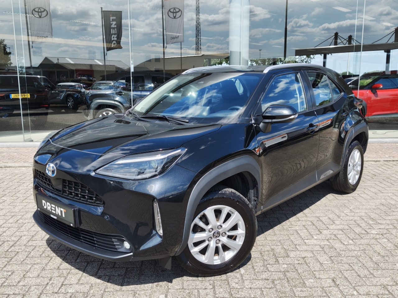 Toyota Yaris Cross - 1.5 Hybrid Dynamic | Navi | Head Up Display | El. Achterklep | Keyless Entry - AutoWereld.nl