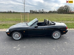 Mazda MX-5 - 1.8i