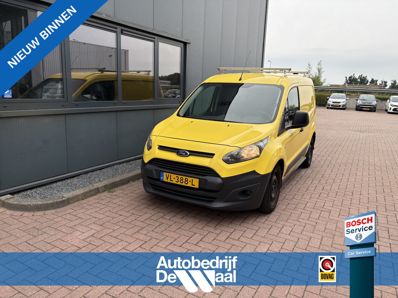 Ford Transit Connect - 1.6 TDCi 95pk L1 Ambiente AIRCO/CRUISE/PDC/TREKHAAK - AutoWereld.nl