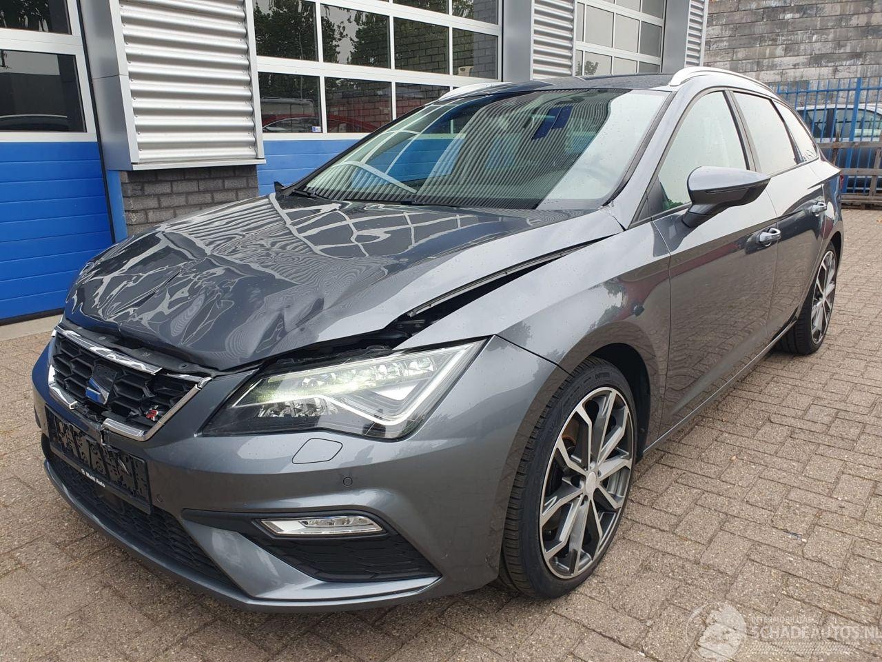 SEAT Leon ST - FR 1.8 tsi Xcellence Automaat - AutoWereld.nl