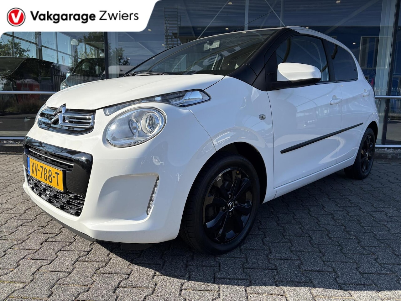 Citroën C1 - 1.0 VTi Shine Automaat Airco Camera - AutoWereld.nl