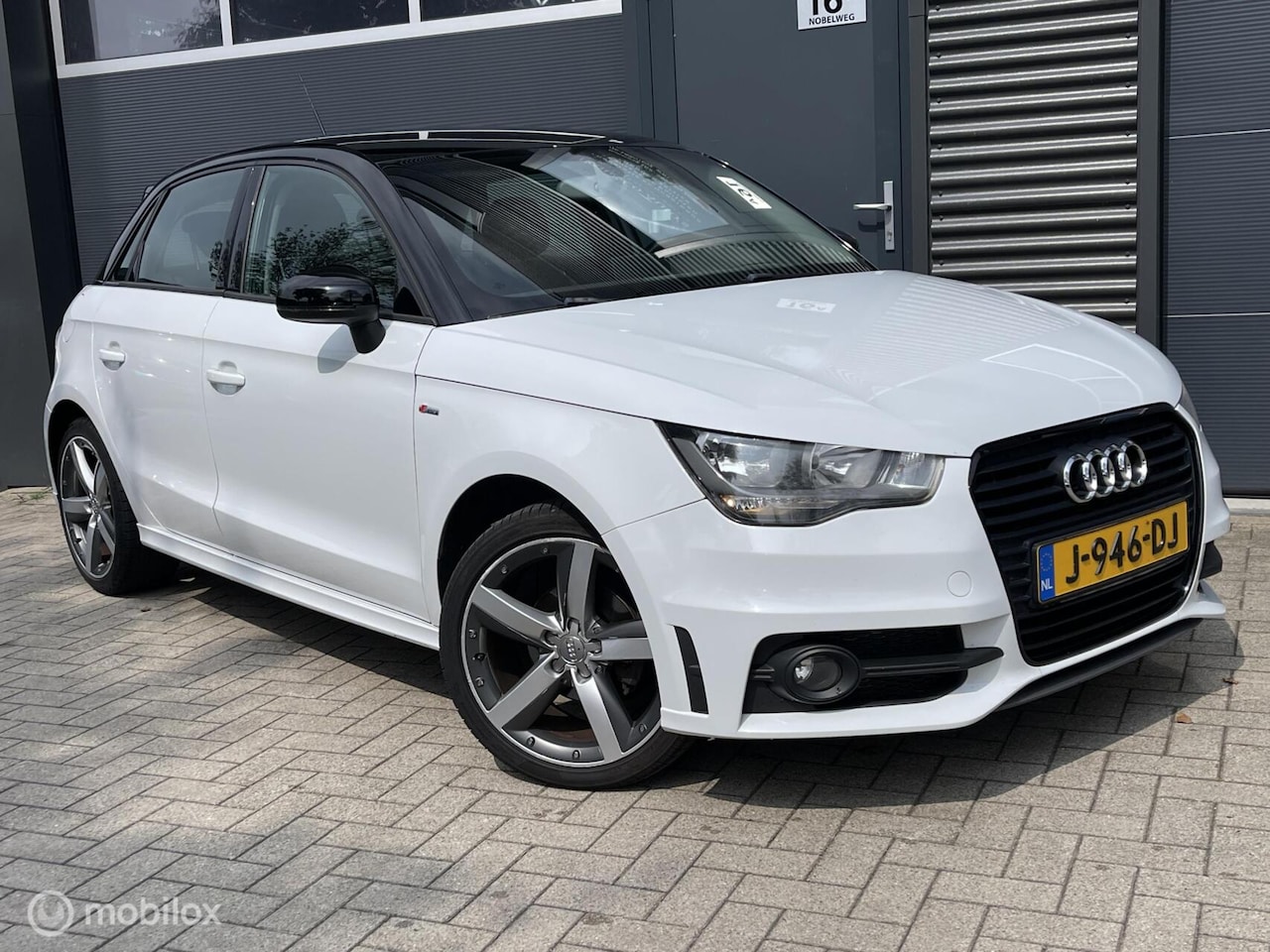 Audi A1 Sportback - 1.2 TFSI S-line | Nieuwe apk+beurt - AutoWereld.nl