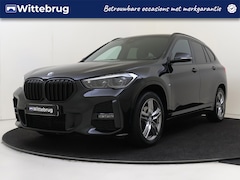 BMW X1 - sDrive18i High Executive | M Sport | Head Up Display | Elek. Achterklep | Stoelverwarming