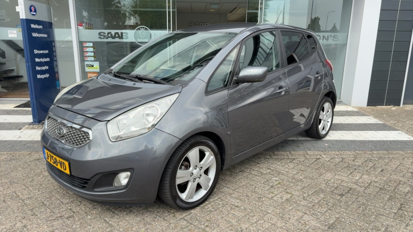 Kia Venga - 1.6 CVVT X-ecutive Airco Cruise Control nw APK - AutoWereld.nl