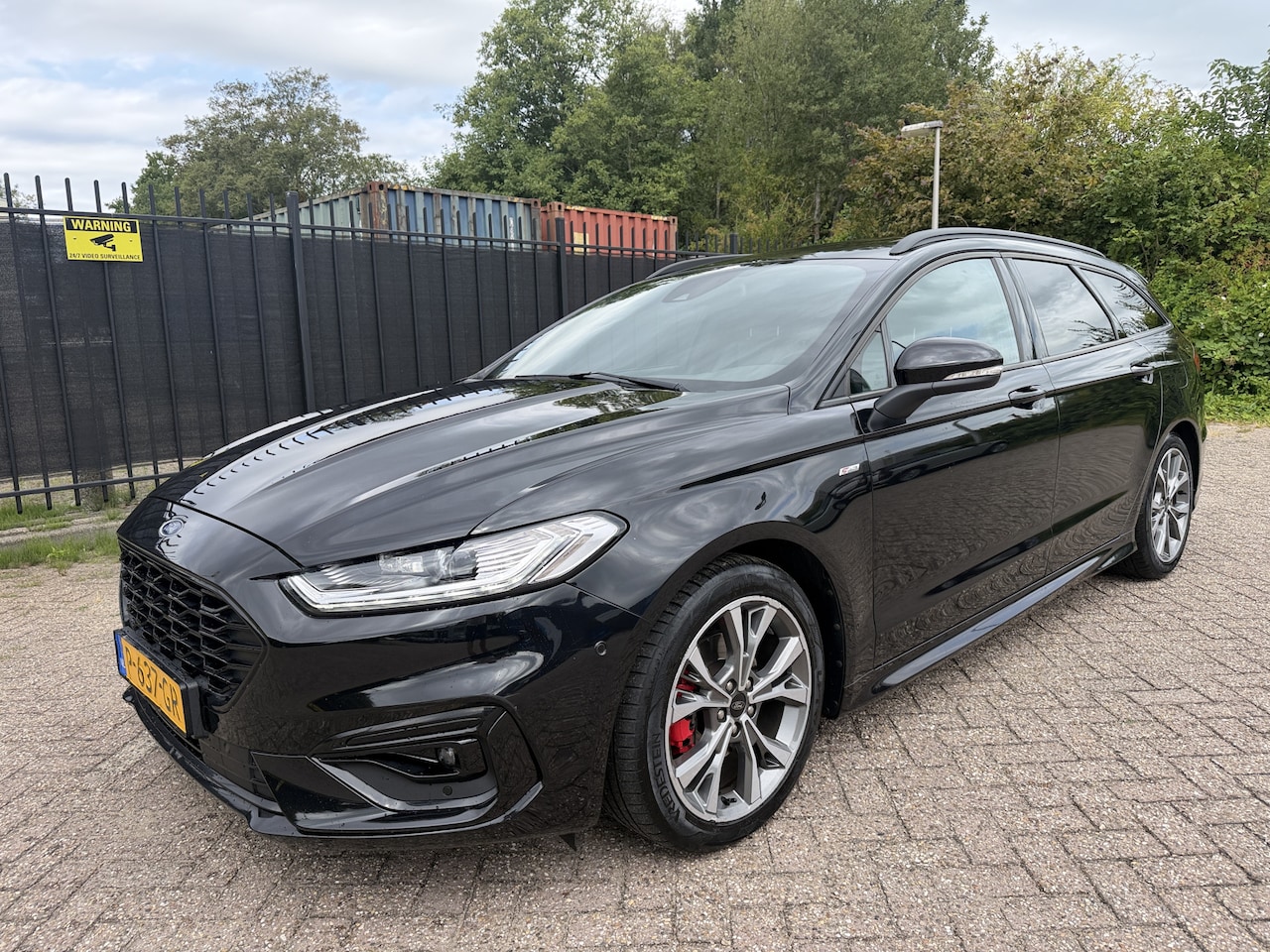 Ford Mondeo Wagon - 2.0 IVCT HEV ST-Line Carplay/Pano/Leer/Sony/Camera/Clima - AutoWereld.nl