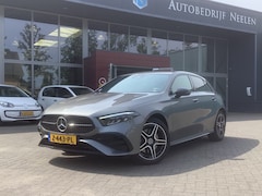 Mercedes-Benz A-klasse - 250e Plug in Hybrid AMG line I dealer onderhouden