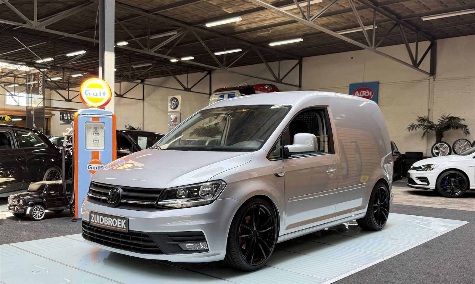 Volkswagen Caddy - 2.0 TDI BTW | Cruise | Trekhaak | Nette Auto - AutoWereld.nl