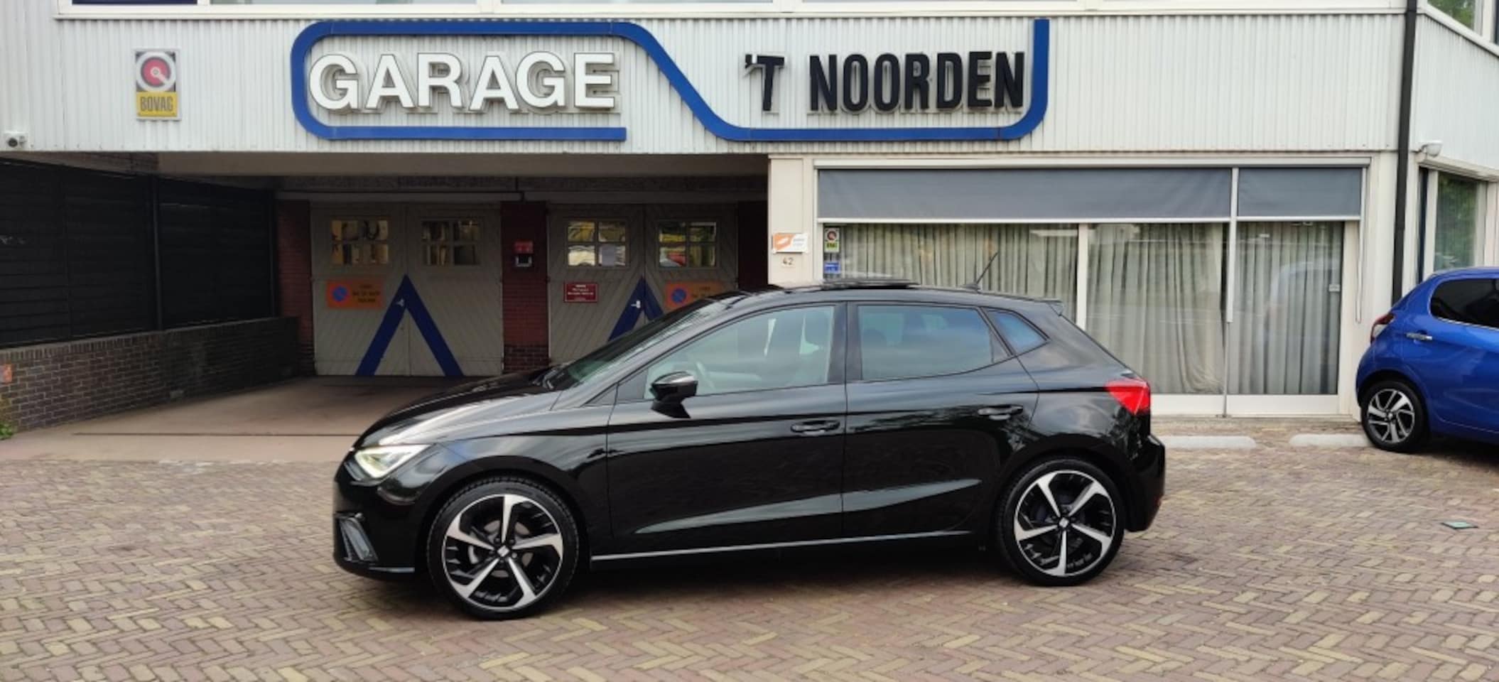 SEAT Ibiza - 1.0 TSI FR Plus 1.0 TSI FR Plus , Navi , Keyless , Ecc , Camera , Schuif-kanteldak - AutoWereld.nl